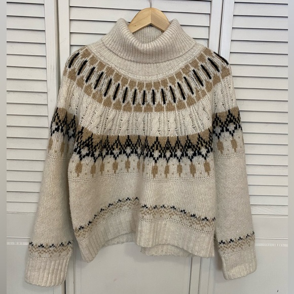Old Navy Cozy Fair Isle Cable-Knit Turtleneck Sweater for Women / Size Large - Picture 4 of 10